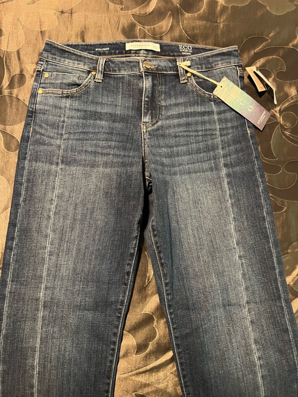 NWT Liverpool Kennedy Straight Leg Jeans in Dark Blue Wash Raw Hem Women’s 10/30